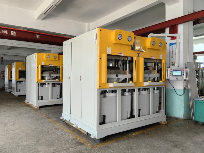 纖維熱壓成型機-關注碳纖維、玻纖制品熱壓成型