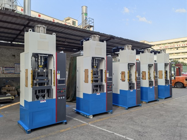 粉末伺服成型機在電動汽車、鋰電池、光伏產(chǎn)品中的應用